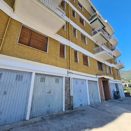 Casa Erica By Portofinovacanze Апартаменты *